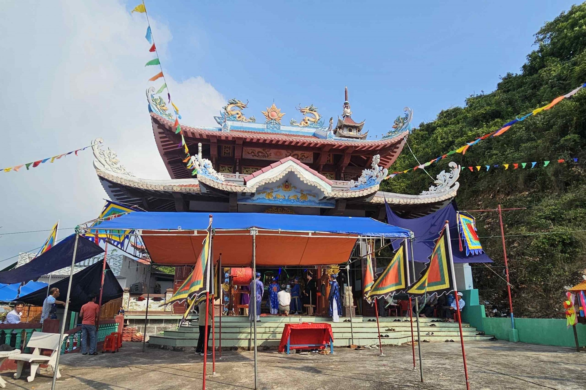 Lễ hội Cầu ngư Vạn đầm Xương Lý nét văn hóa làng biển hòa nhịp cùng du lịch và nông thôn mới Lễ hội Cầu ngư Vạn đầm Xương Lý nét văn hóa làng biển hòa nhịp cùng du lịch và nông thôn mới