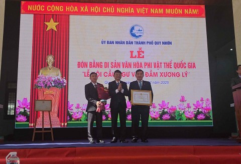 Lễ hội Cầu ngư Vạn đầm Xương Lý nét văn hóa làng biển hòa nhịp cùng du lịch và nông thôn mới