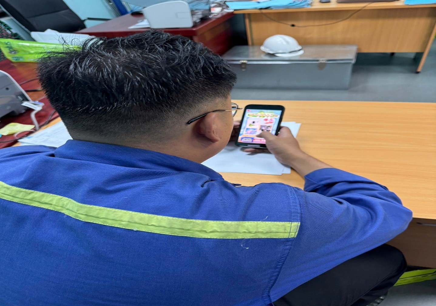 Tăng sức đề kháng cho công nhân ngành Than Quảng Ninh trước mặt trái của mạng xã hội