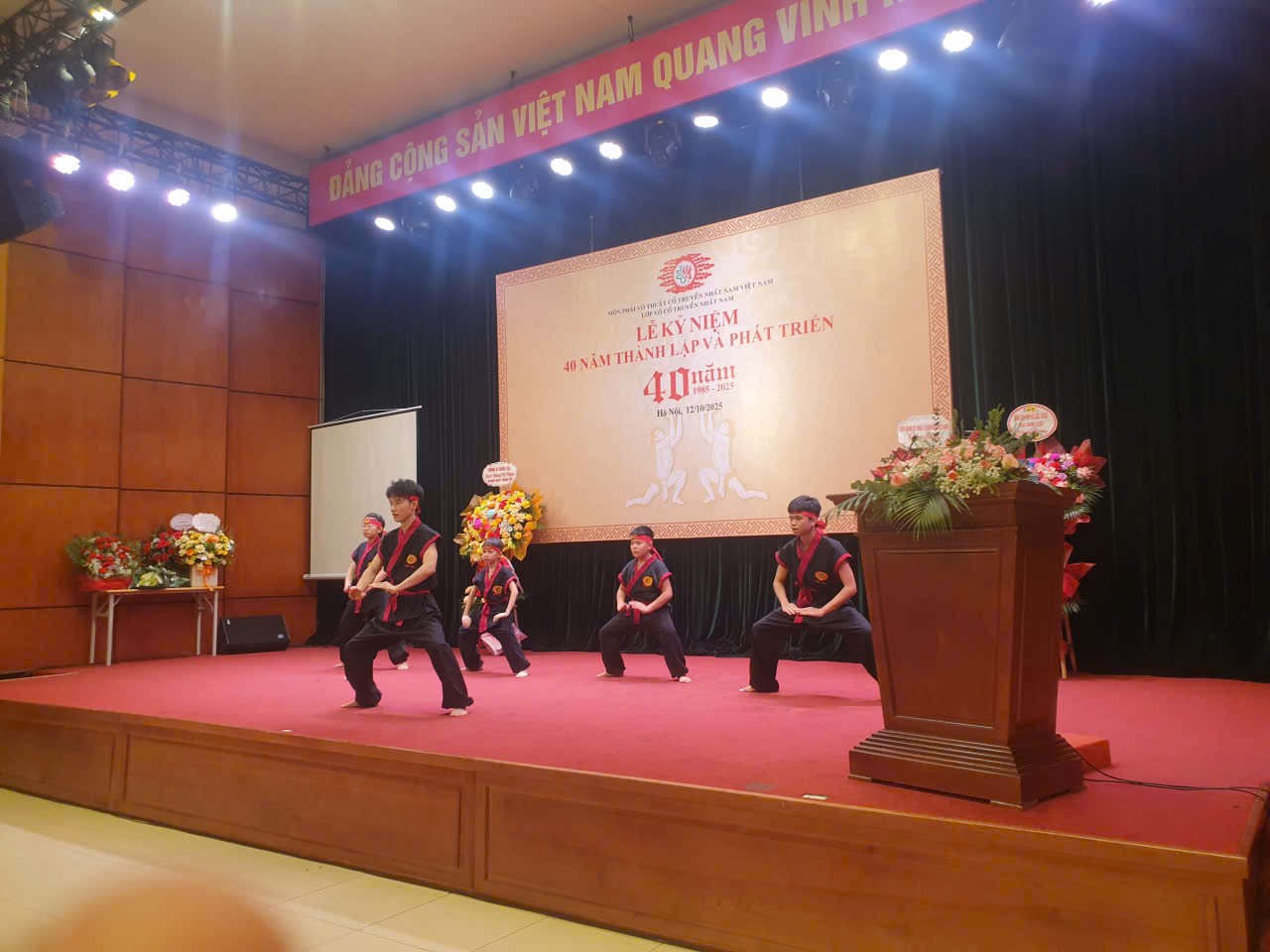 CLB Võ thuật Cổ truyền Nhất Nam hữu nghị Việt Xô kỷ niệm 40 tuổi CLB Võ thuật Cổ truyền Nhất Nam hữu nghị Việt Xô kỷ niệm 40 tuổi