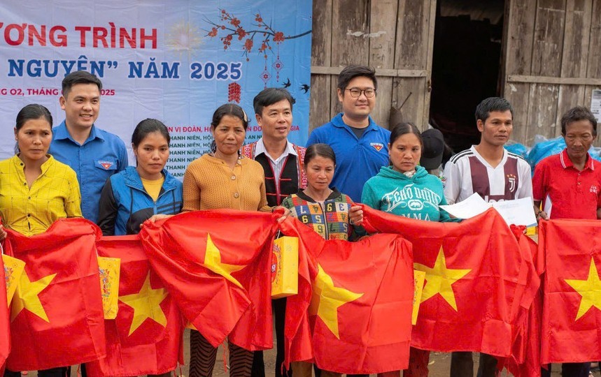 Doanh nhân trẻ Vũ Hồng Quân hành trình của một “Thanh niên sống đẹp”