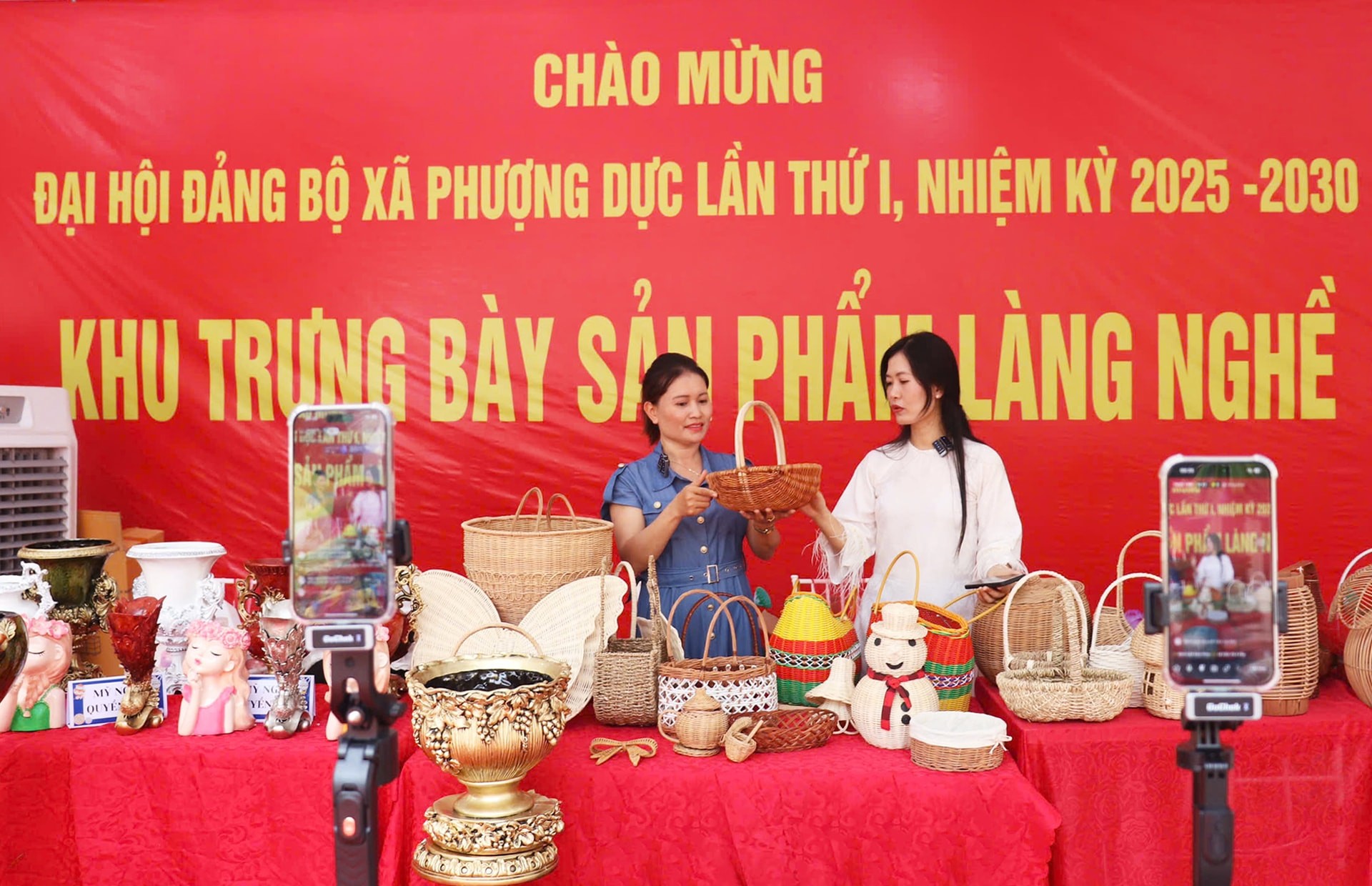 Phượng Dực sôi nổi chuẩn bị Triển lãm sản phẩm làng nghề sáng tạo OCOP 2025