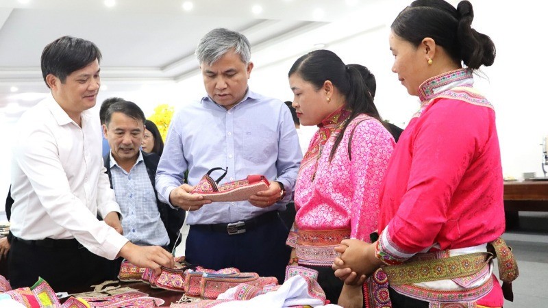Giữ hồn nghề Xạ Phang giữa non cao Sín Chải