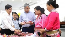 Giữ hồn nghề Xạ Phang giữa non cao Sín Chải