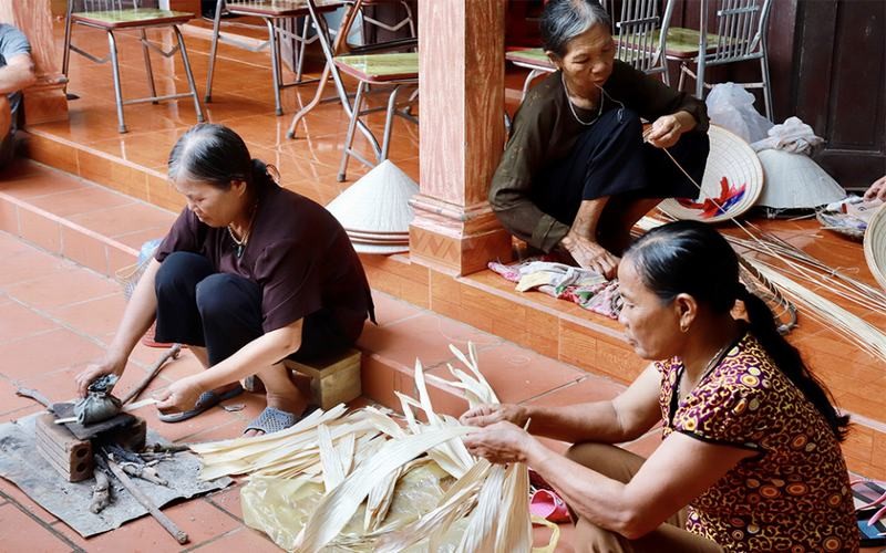 Cần một chiến lược tổng thể để ngành thủ công mỹ nghệ tỉnh Phú Thọ phát triển sau sáp nhập Cần một chiến lược tổng thể để ngành thủ công mỹ nghệ tỉnh Phú Thọ phát triển sau sáp nhập