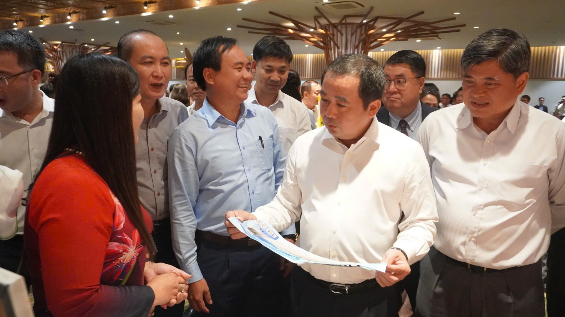 Đổi mới cách tiếp cận trong phát triển OCOP và du lịch nông thôn: Lấy chất lượng làm trọng tâm Đổi mới cách tiếp cận trong phát triển OCOP và du lịch nông thôn: Lấy chất lượng làm trọng tâm