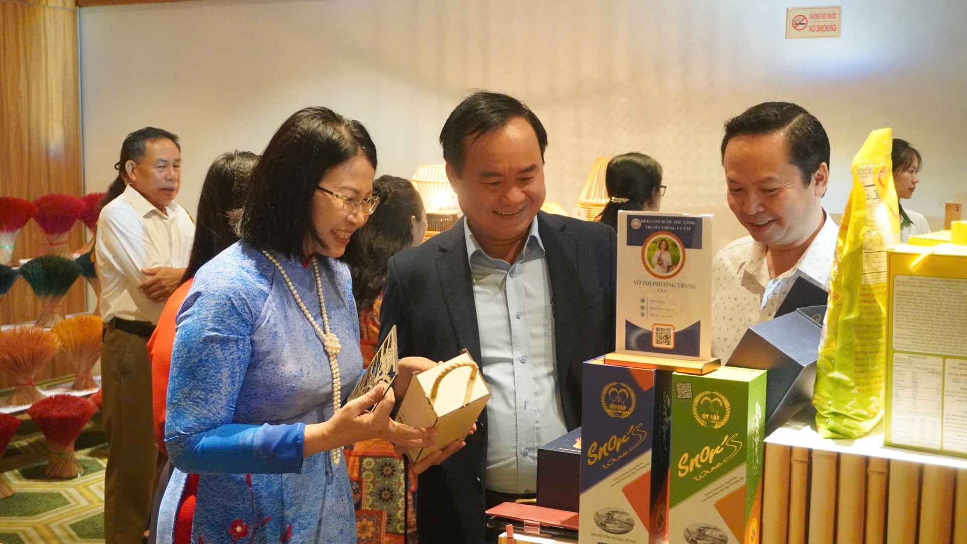 Đổi mới cách tiếp cận trong phát triển OCOP và du lịch nông thôn: Lấy chất lượng làm trọng tâm Đổi mới cách tiếp cận trong phát triển OCOP và du lịch nông thôn: Lấy chất lượng làm trọng tâm