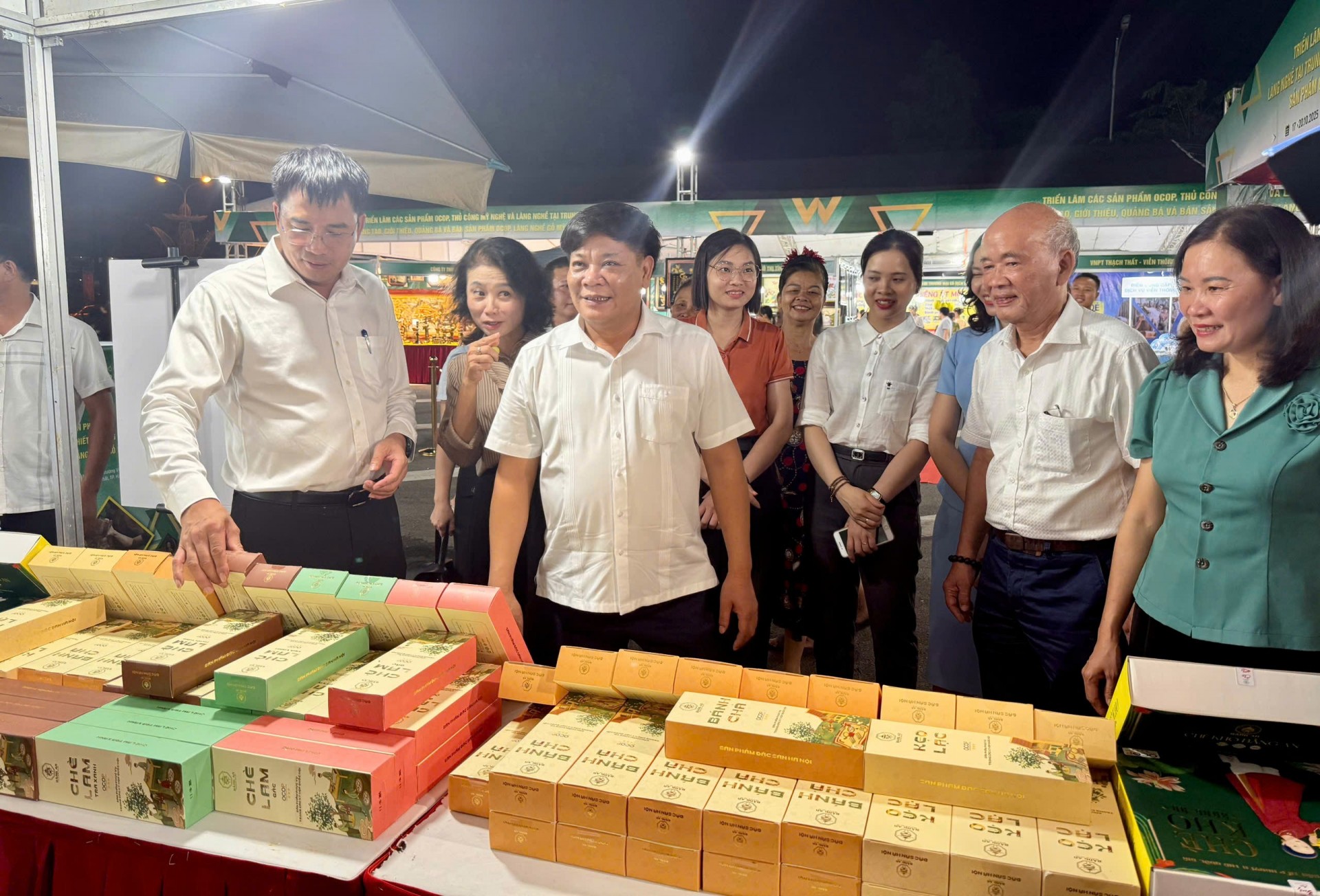 Thạch Thất tổ chức Triển lãm quảng bá, giao thương sản phẩm OCOP và làng nghề phục vụ du lịch năm 2025