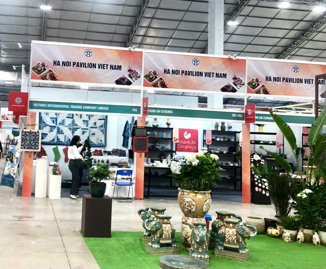 Hà Nội đẩy mạnh làng nghề xuất khẩu tại Hội chợ Quốc tế Lifestyle Vietnam 2025