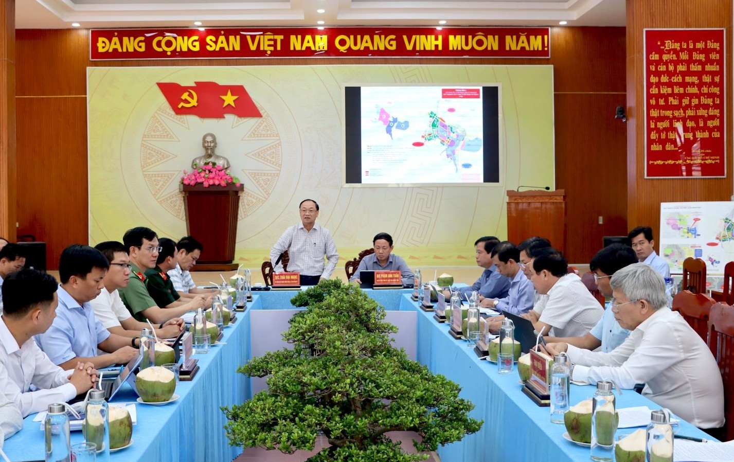 Gia Lai di dời cảng cá, phát triển kinh tế biển tạo động lực mới cho tăng trưởng Gia Lai di dời cảng cá, phát triển kinh tế biển tạo động lực mới cho tăng trưởng