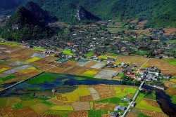 Có thêm một "làng du lịch tốt nhất thế giới"