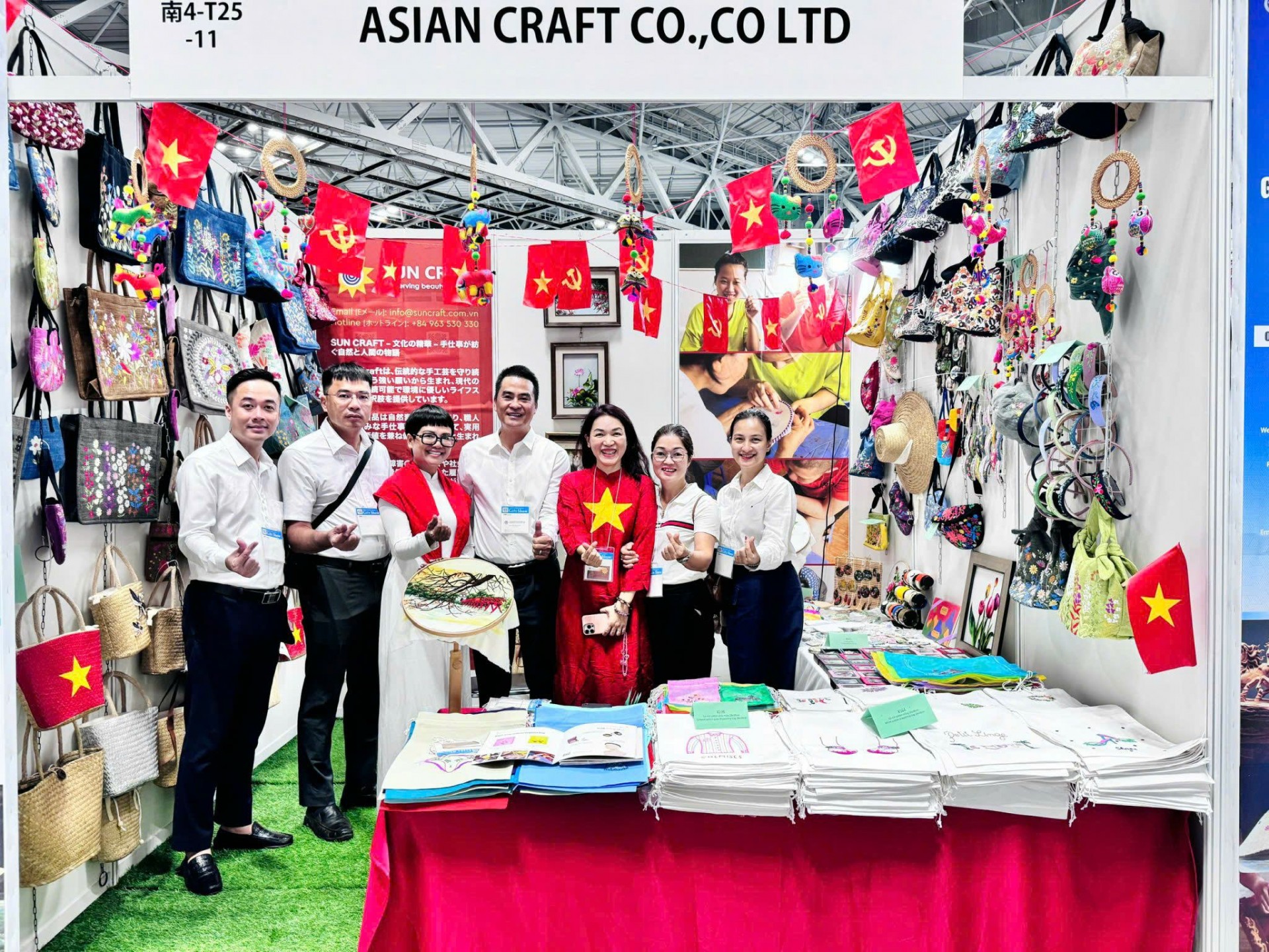 Hàng thủ công mỹ nghệ Hà Nội vươn ra thế giới