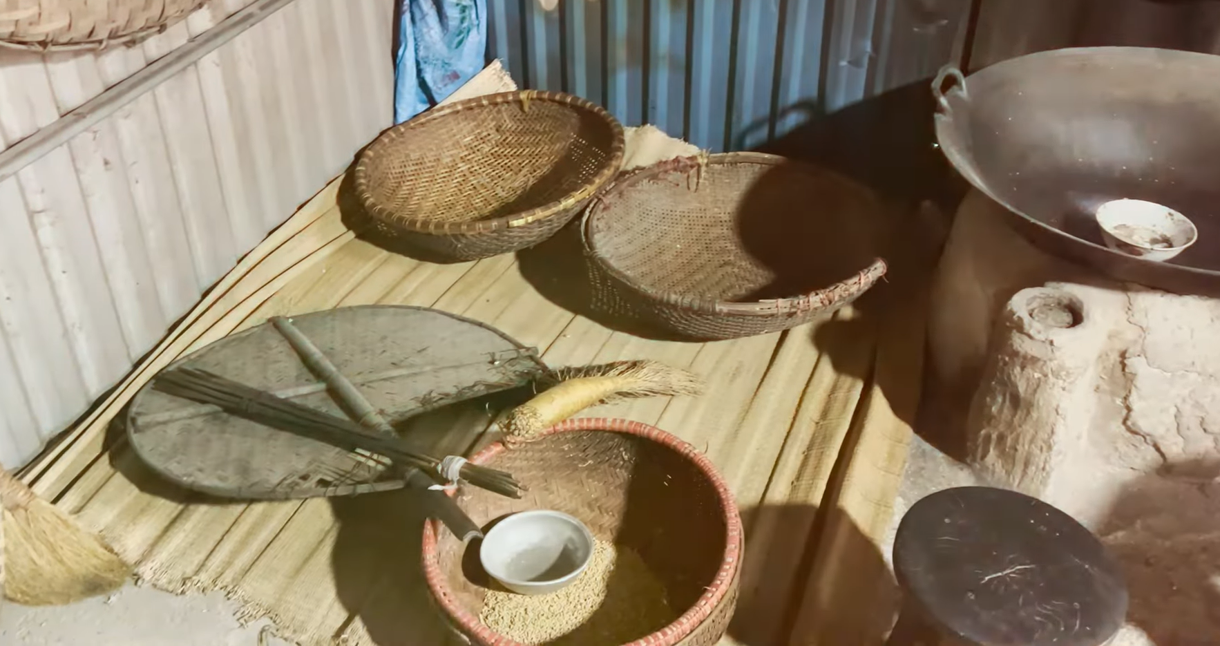 Bỏng Chủ Cổ Loa – Lễ vật thiêng và nghề truyền thống nghìn năm Bỏng Chủ Cổ Loa – Lễ vật thiêng và nghề truyền thống nghìn năm