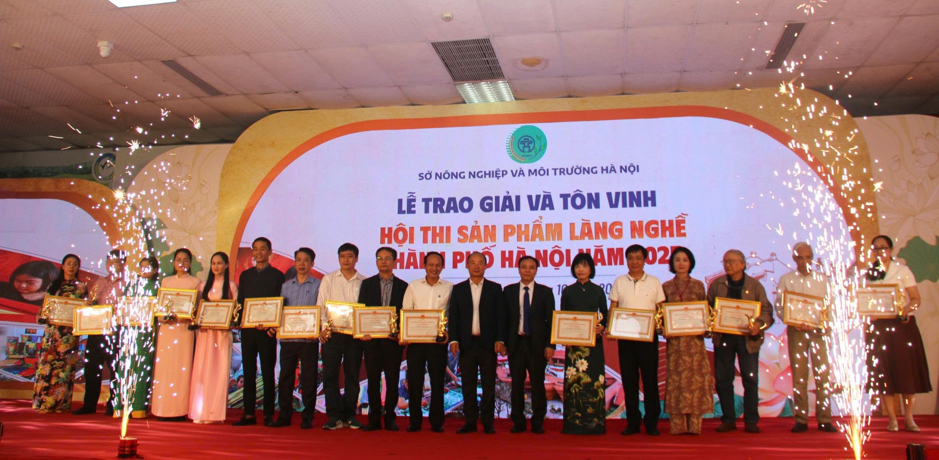 125 sản phẩm làng nghề được vinh danh tại Hội thi Sản phẩm làng nghề thành phố Hà Nội năm 2025