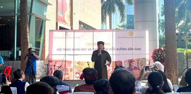 Tôn vinh “báu vật nhân văn sống” trong văn hóa dân gian