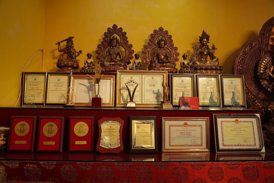 Làng nghề đúc đồng Ngũ Xã – Tinh hoa đúc đồng Thủ đô và hành trình sản phẩm OCOP 4 sao Làng nghề đúc đồng Ngũ Xã – Tinh hoa đúc đồng Thủ đô và hành trình sản phẩm OCOP 4 sao