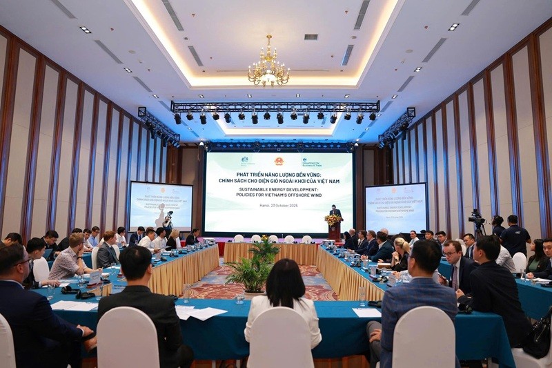 Việt Nam - Vương quốc Anh tăng cường hợp tác trong lĩnh vực điện gió ngoài khơi