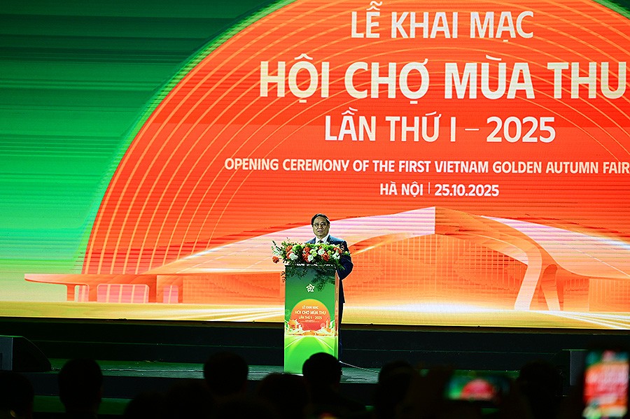 Thủ tướng Chính phủ Phạm Minh Chính phát biểu khai mạc Hội chợ mùa Thu 2025 (Ảnh: TITC) Thủ tướng Chính phủ Phạm Minh Chính phát biểu khai mạc Hội chợ mùa Thu 2025 (Ảnh: TITC)