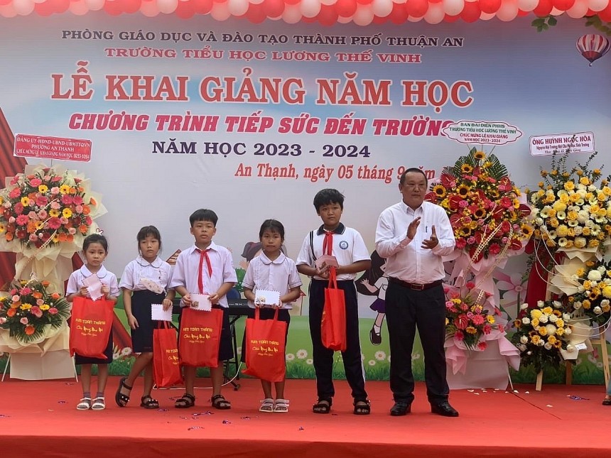TP. HCM: Tâm huyết nâng tầm gỗ Việt thành sản phẩm OCOP xuất khẩu TP. HCM: Tâm huyết nâng tầm gỗ Việt thành sản phẩm OCOP xuất khẩu