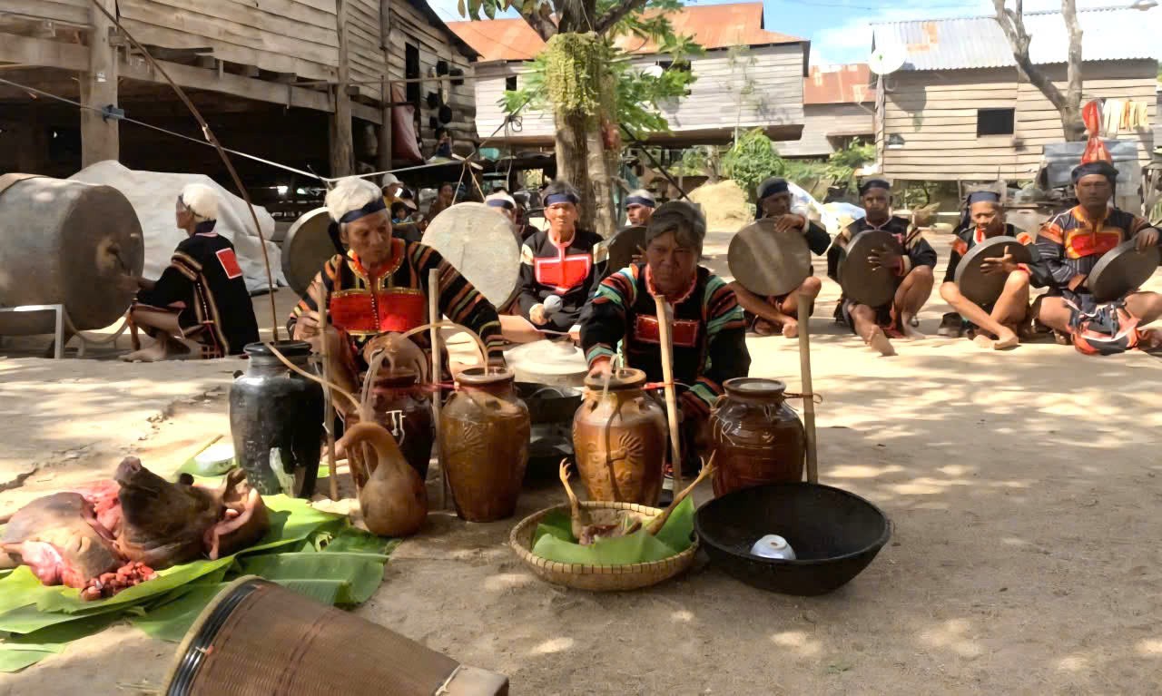 Gia Lai: Lễ mừng lúa mới là khúc ca hòa điệu giữa con người và thiên nhiên