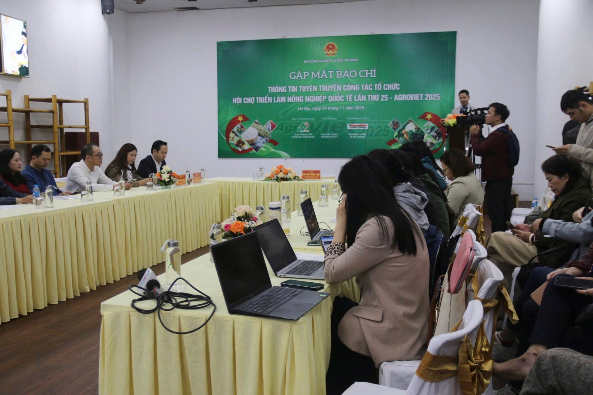 Toàn cảnh buổi họp báo giới thiệu Hội chợ Triển lãm Nông nghiệp Quốc tế AgroViet 2025 – “Kết tinh truyền thống, Hội nhập quốc tế.”