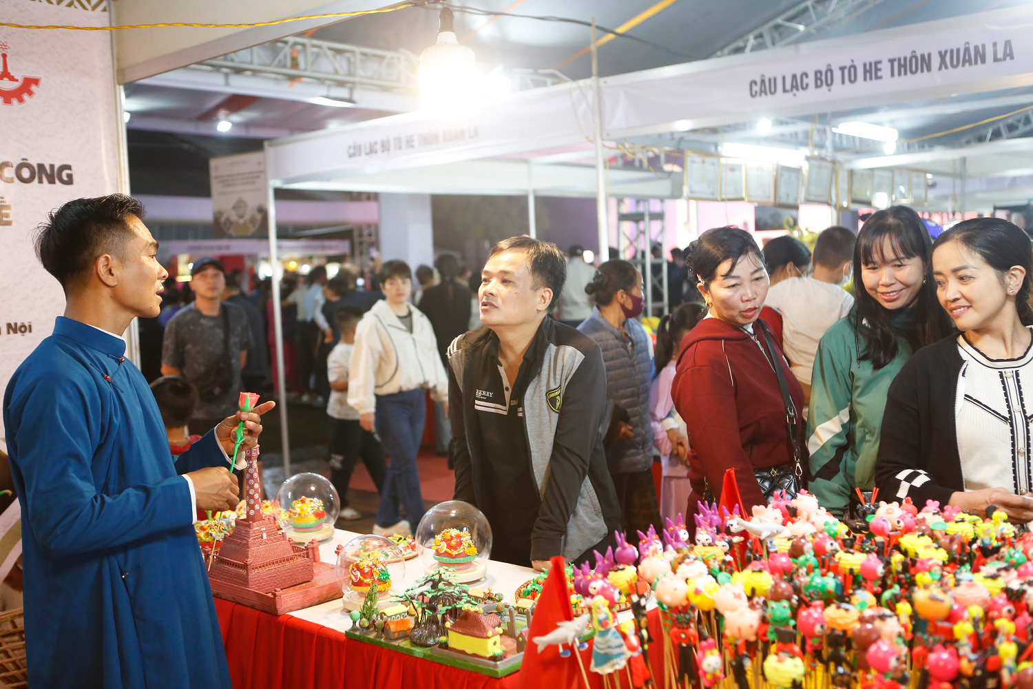 Xã Phượng Dực khai mạc Triển lãm sản phẩm làng nghề năm 2025 Xã Phượng Dực khai mạc Triển lãm sản phẩm làng nghề năm 2025