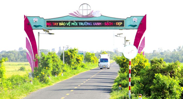 Nhiều tuyến đường nông thôn thông suốt, tạo điều kiện cho người dân đi lại vận chuyển hàng hóa thuận lợi. Nhiều tuyến đường nông thôn thông suốt, tạo điều kiện cho người dân đi lại vận chuyển hàng hóa thuận lợi.