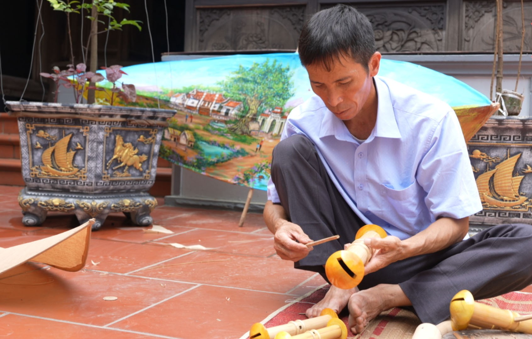 Nghệ nhân Nguyễn Văn Quyết, Chủ nhiệm CLB Diều truyền thống Hồng Hà-Ô Diên Nghệ nhân Nguyễn Văn Quyết, Chủ nhiệm CLB Diều truyền thống Hồng Hà-Ô Diên