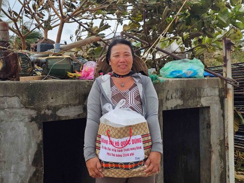 noi nhung phan nguoi trang tay sau bao so 13 va menh lenh vi dan tu pho thu tuong ho quoc dung