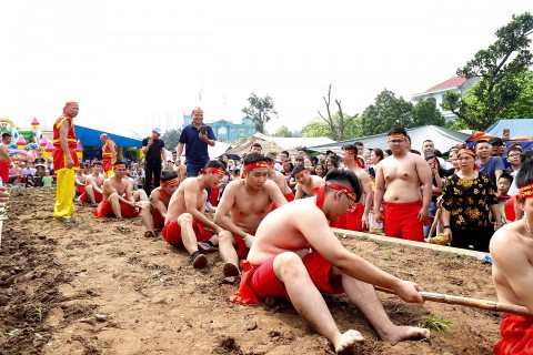 phuong long bien ron rang chuan bi ky niem le hoi keo co ngoi tran vu 10 nam tro thanh di san nhan loai