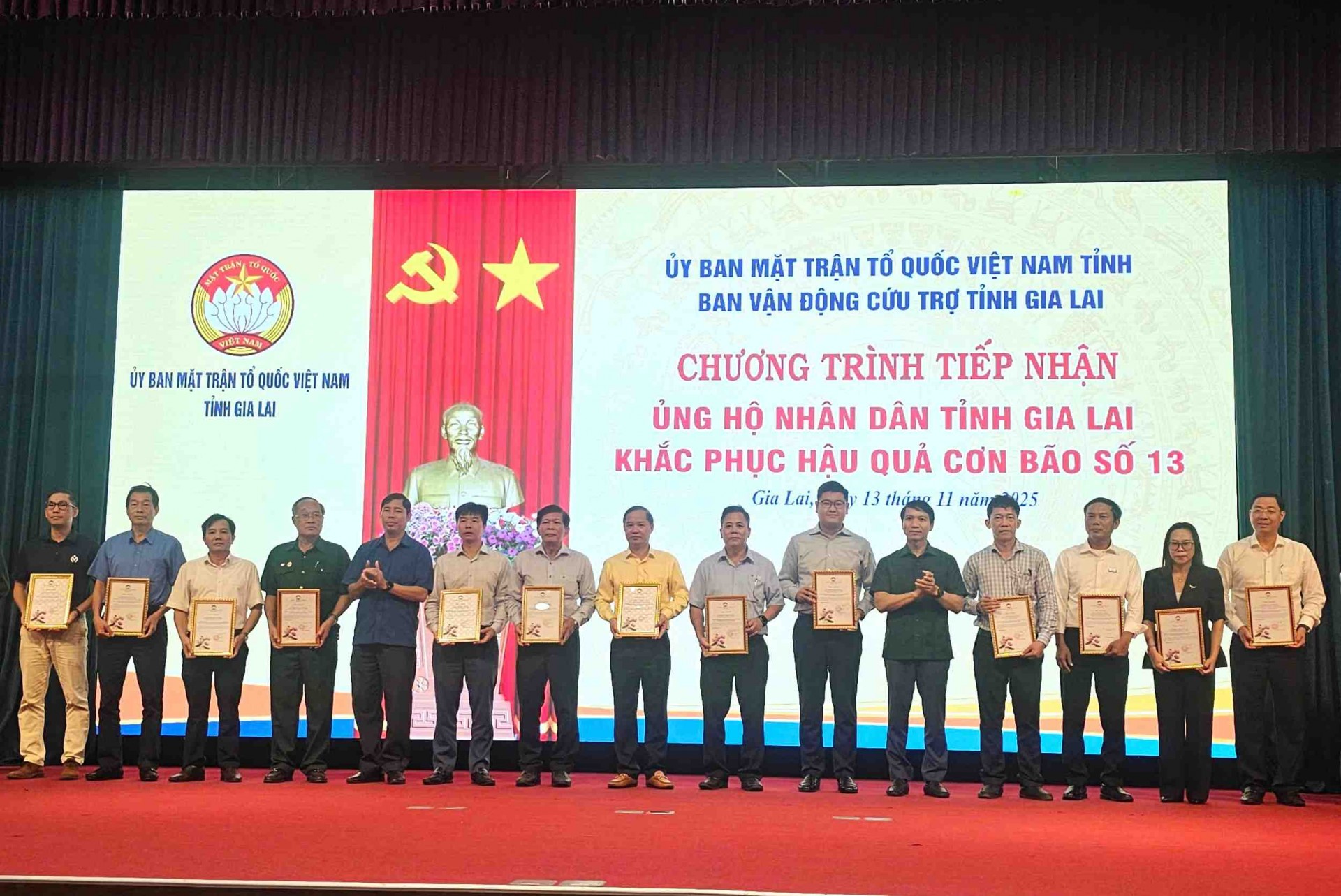 Gần 89 tỷ đồng ủng hộ Nhân dân tỉnh Gia Lai khắc phục hậu quả cơn bão số 13