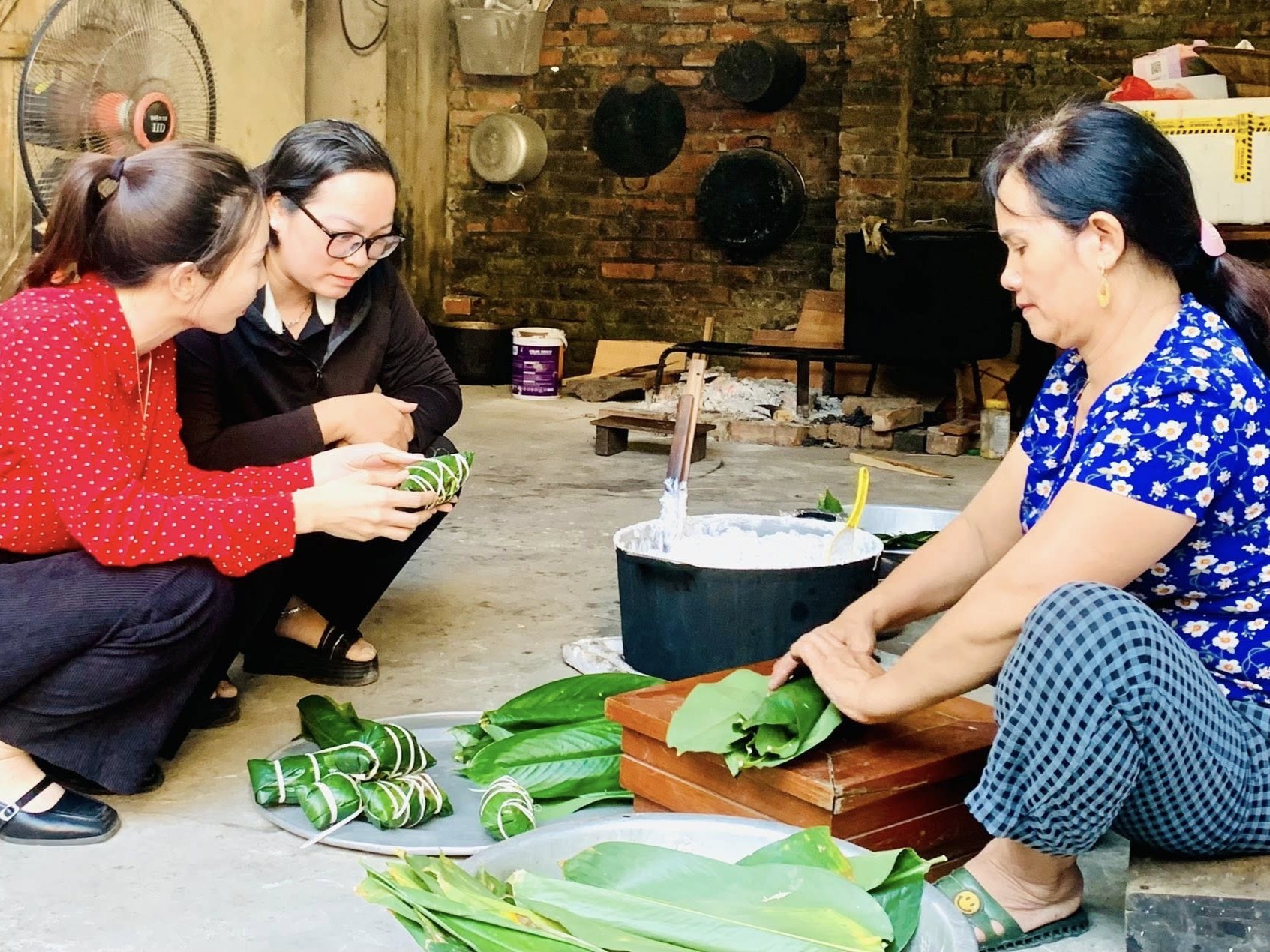 Bánh tẻ Cầu Liêu – Hương vị quê nhà từ vùng đất Tây Phương