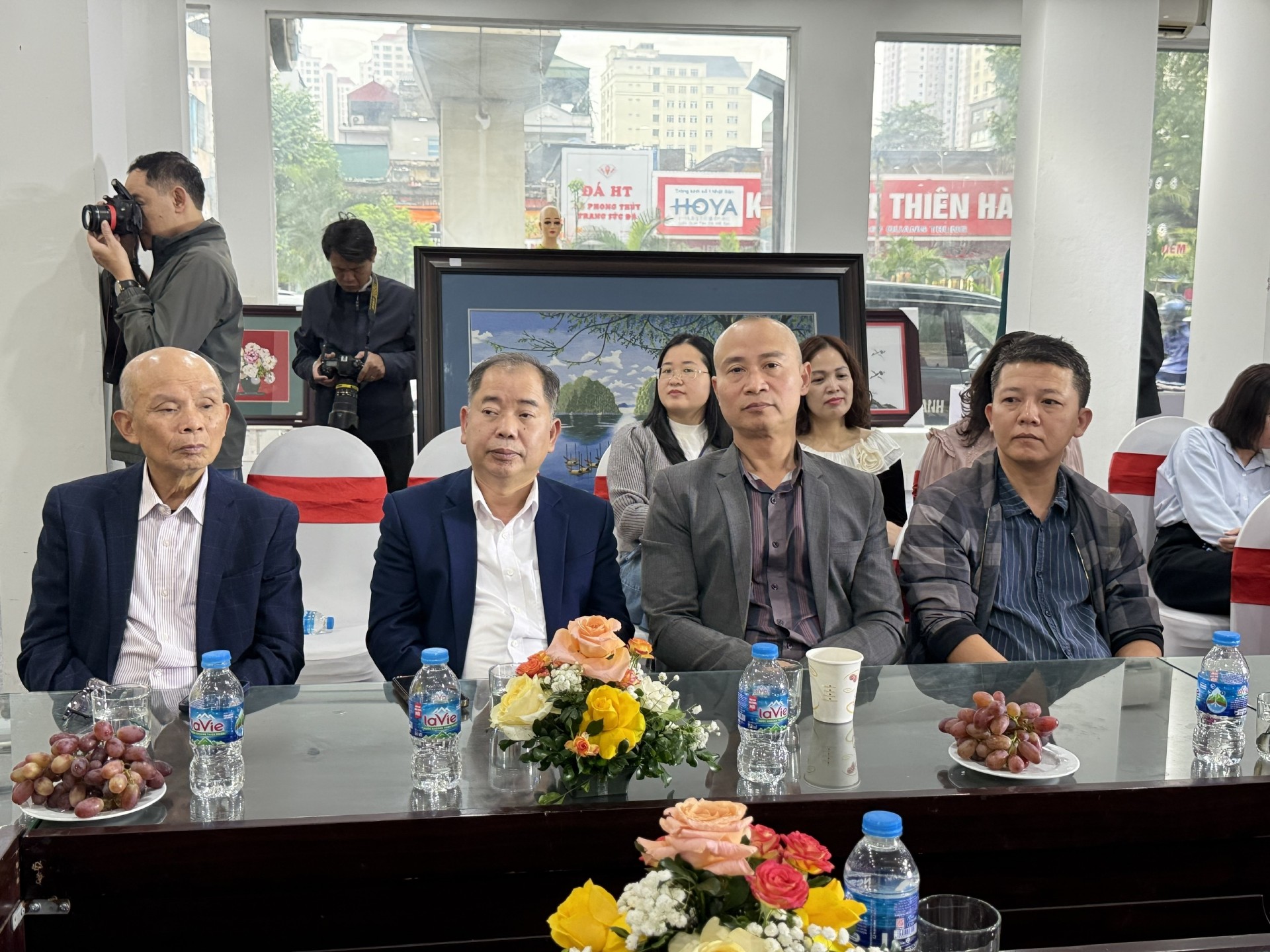 Khai mạc Triển lãm chuyên đề Thêu ren – Lụa – Áo dài – Túi vải năm 2025