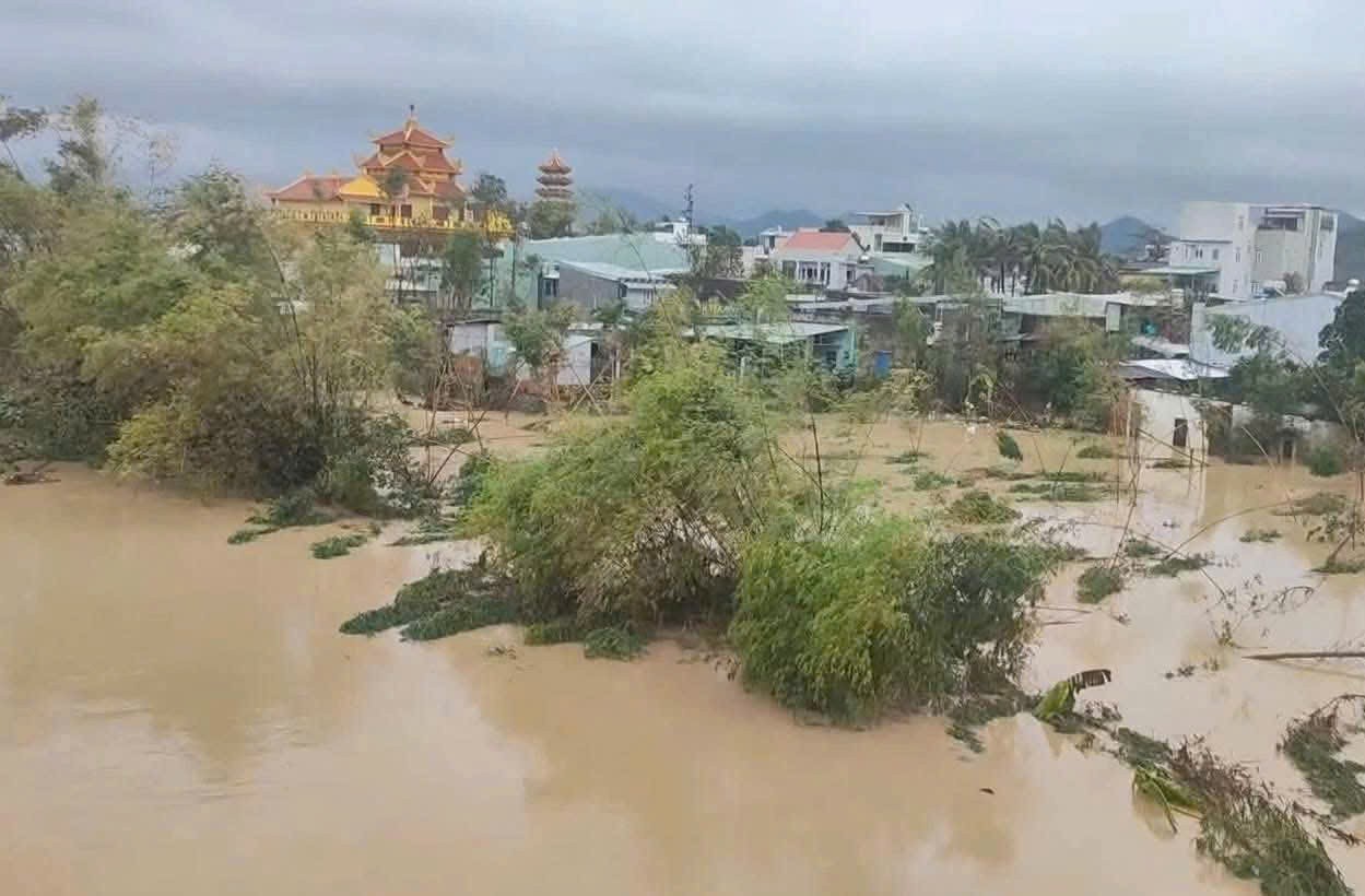Gia Lai: Tuyệt đối không chủ quan, lơ là trong công tác phòng, chống, ứng phó lũ lụt