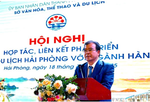 Ông Lê Huy Trường - Phó Giám đốc- Cảng Hàng không Quốc tế Cát Bi - phát biểu tại Hội nghị Ông Lê Huy Trường - Phó Giám đốc- Cảng Hàng không Quốc tế Cát Bi - phát biểu tại Hội nghị