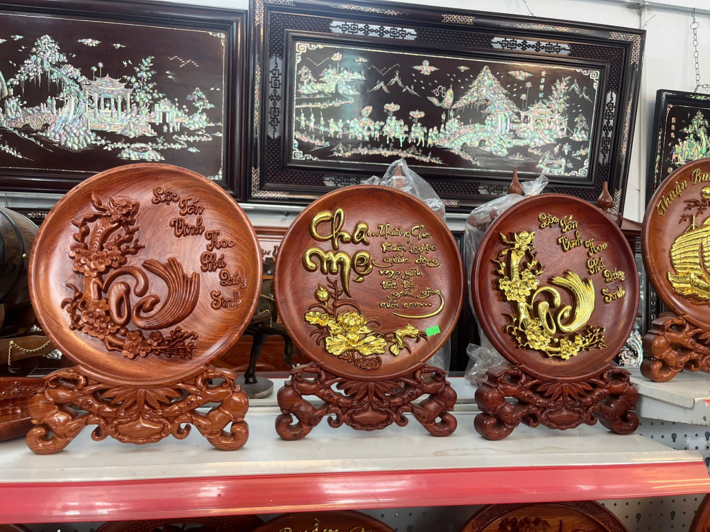 Chuyên Mỹ: Vùng đất của những bàn tay giữ lửa nghề truyền thống