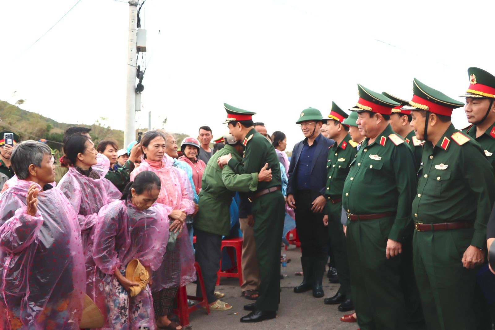 Thủ tướng Phạm Minh Chính yêu cầu hoàn thành việc xây dựng lại nhà dân bị sập trước 31/1/2026 Thủ tướng Phạm Minh Chính yêu cầu hoàn thành việc xây dựng lại nhà dân bị sập trước 31/1/2026