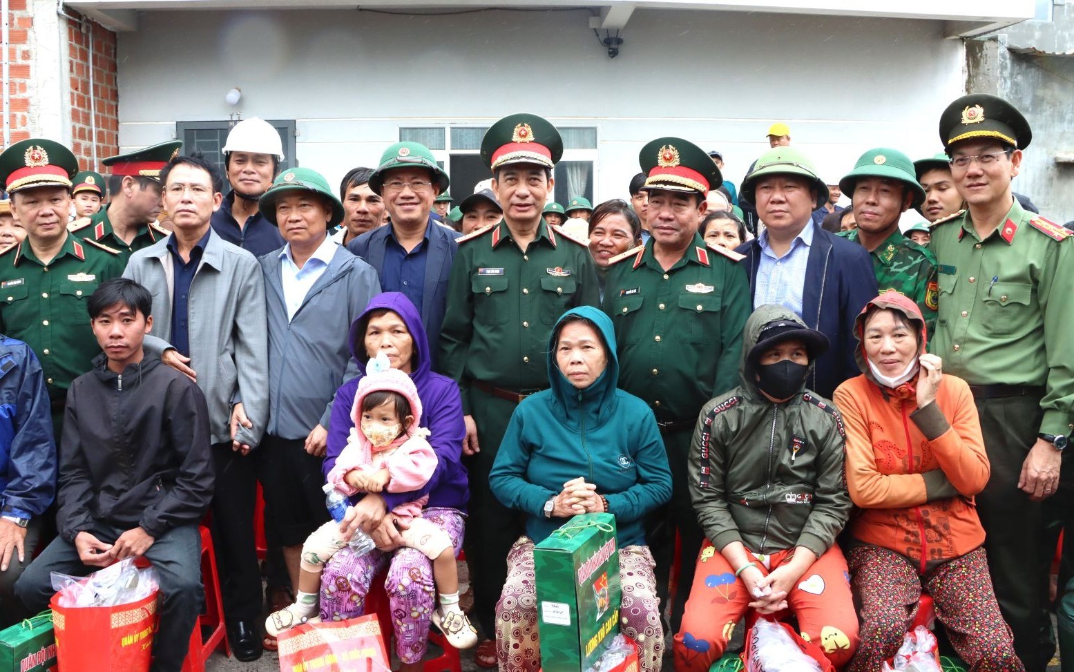 Thủ tướng Phạm Minh Chính yêu cầu hoàn thành việc xây dựng lại nhà dân bị sập trước 31/1/2026 Thủ tướng Phạm Minh Chính yêu cầu hoàn thành việc xây dựng lại nhà dân bị sập trước 31/1/2026