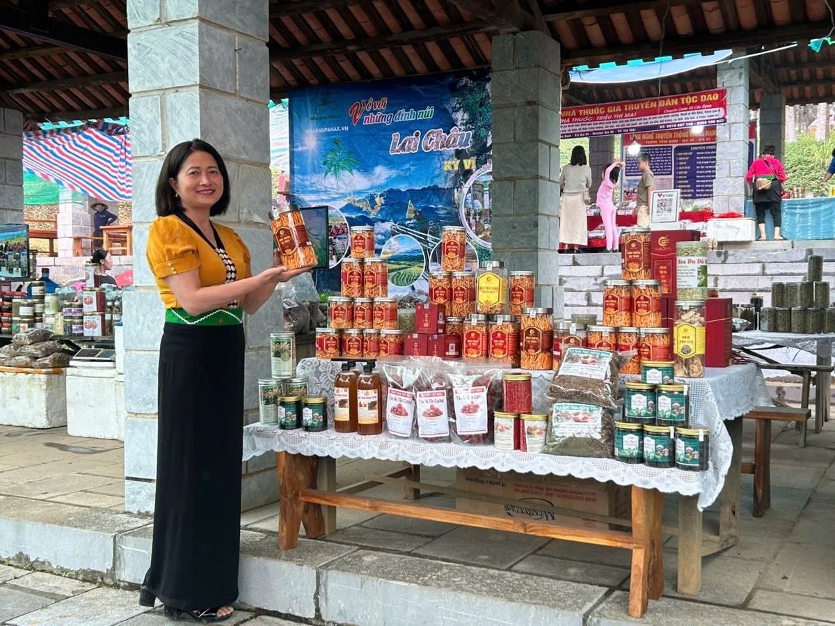 Lai Châu nâng tầm sản phẩm OCOP gắn với nông nghiệp sạch và phát triển bền vững