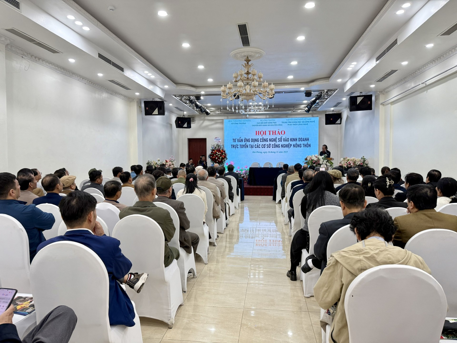 Toàn cảnh Hội thảo