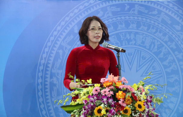 Đồng chí Phạm Thị Tô Trang, Phó Giám đốc Sở Văn hoá, Thể thao và Du lịch Hải Phòng, Phó trưởng Ban Tổ chức Đại hội điều hành Lễ khai mạc Đại hội