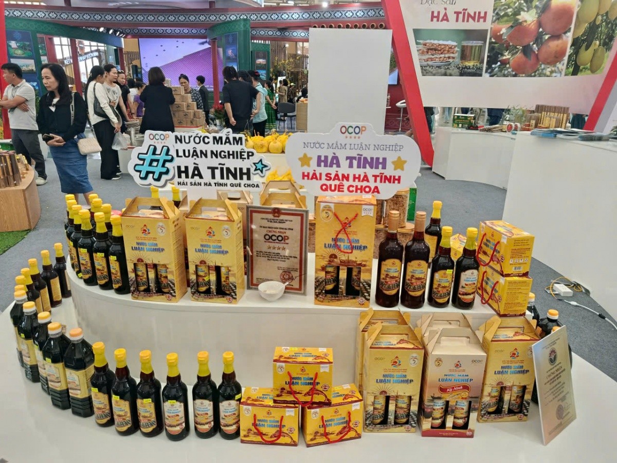 Từ câu chuyện sản phẩm đến hành trình giữ gìn tinh hoa quê hương