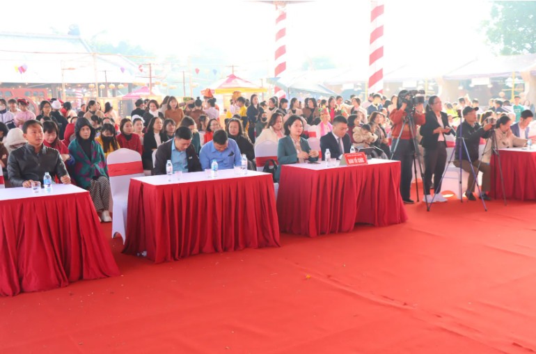 Phú Xuyên tổ chức cuộc thi trong khuôn khổ Lễ hội vinh danh làng nghề 2025 Phú Xuyên tổ chức cuộc thi trong khuôn khổ Lễ hội vinh danh làng nghề 2025