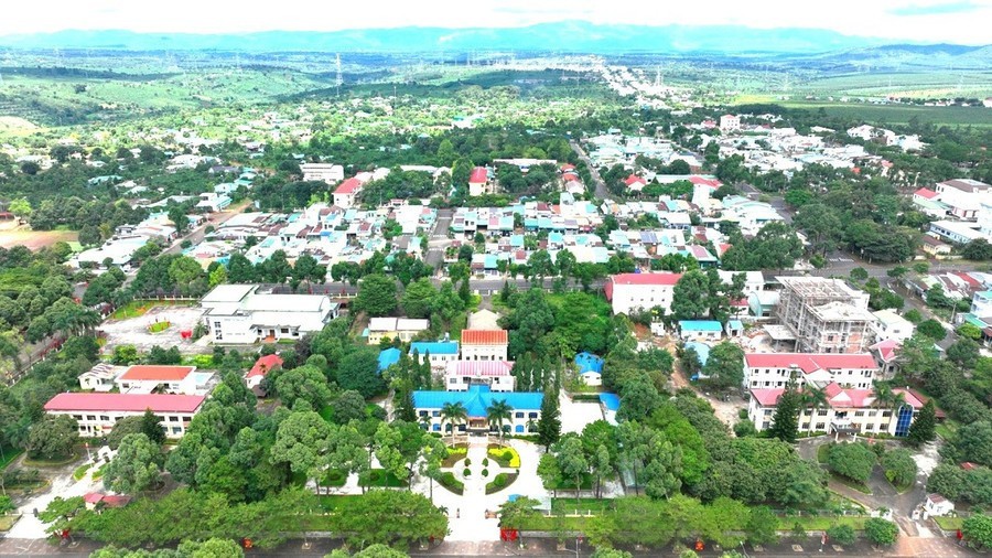 Xã Chư Păh được thành lập trên cơ sở sáp nhập 3 đơn vị hành chính gồm thị trấn Phú Hòa, xã Nghĩa Hòa và xã Hòa Phú. Ảnh: Viễn Khánh