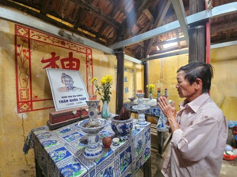 gia lai giu lai mai dinh thieng ngoc thanh trong ky uc cong dong lang que viet