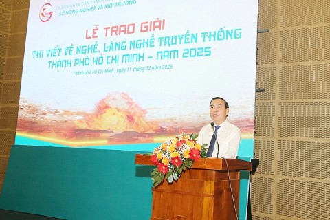 tp hcm ton vinh di san cac lang nghe truyen thong