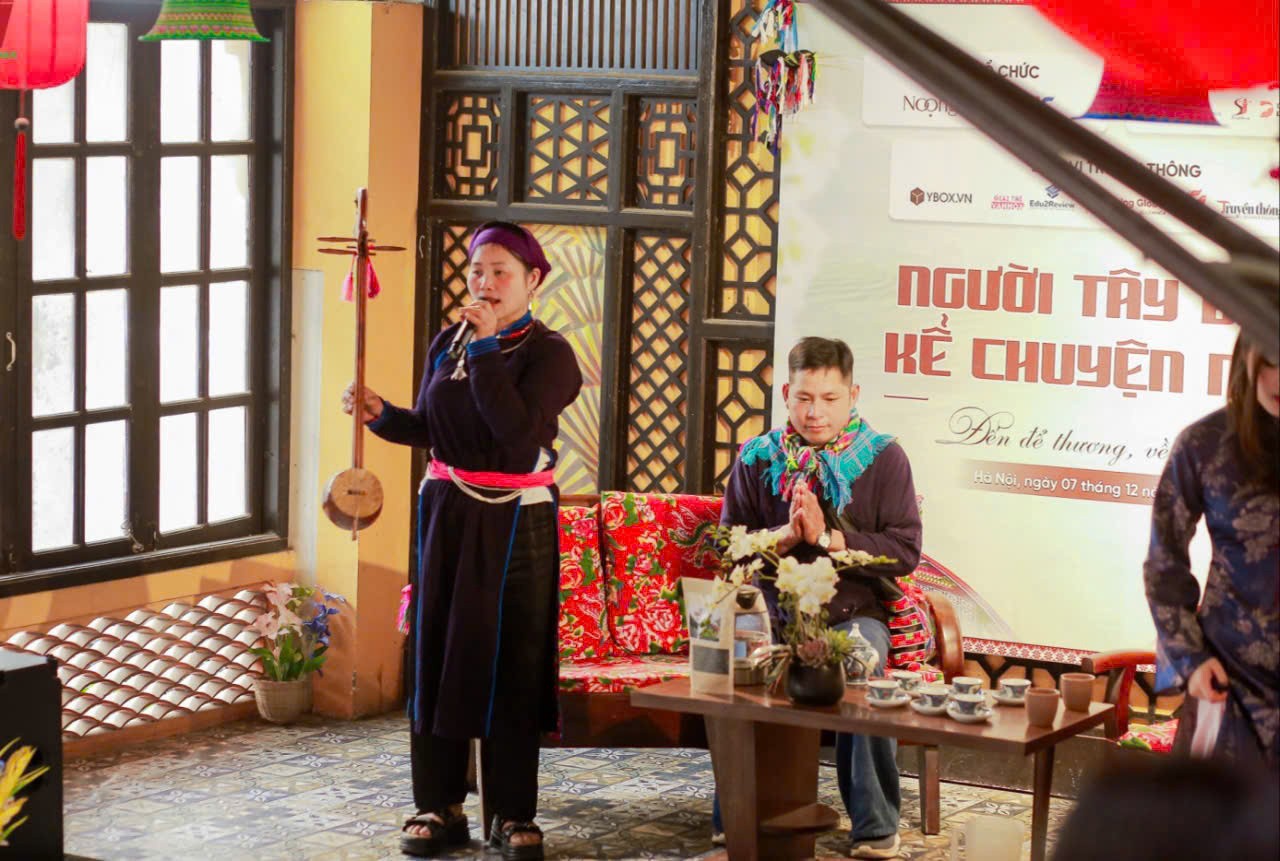 Sinh viên trường Nhân văn mang Sinh viên trường Nhân văn mang