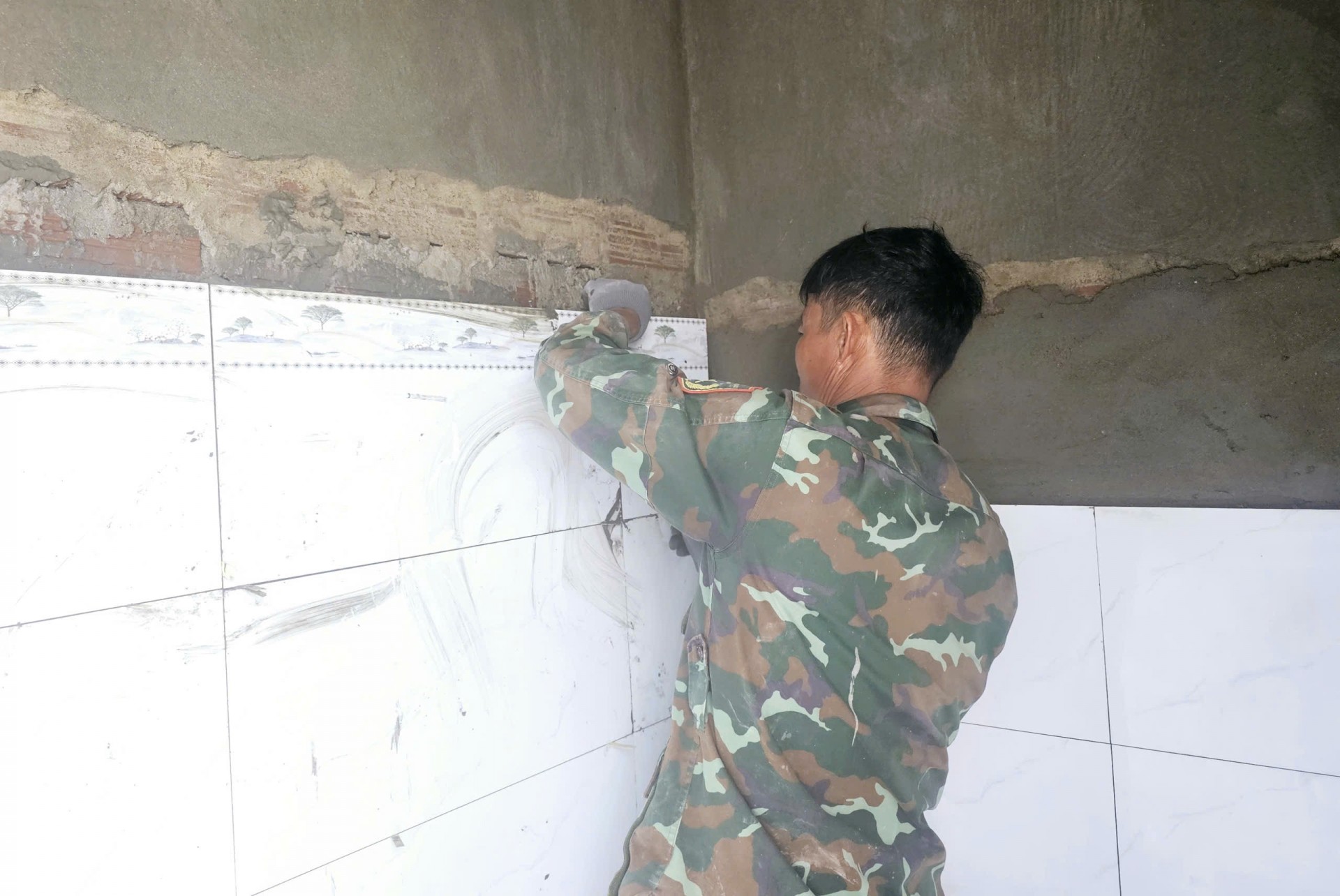 Gia Lai: Xây nhà “thần tốc” “Chiến dịch Quang Trung” giúp người dân có nhà mới đón Tết Gia Lai: Xây nhà “thần tốc” “Chiến dịch Quang Trung” giúp người dân có nhà mới đón Tết