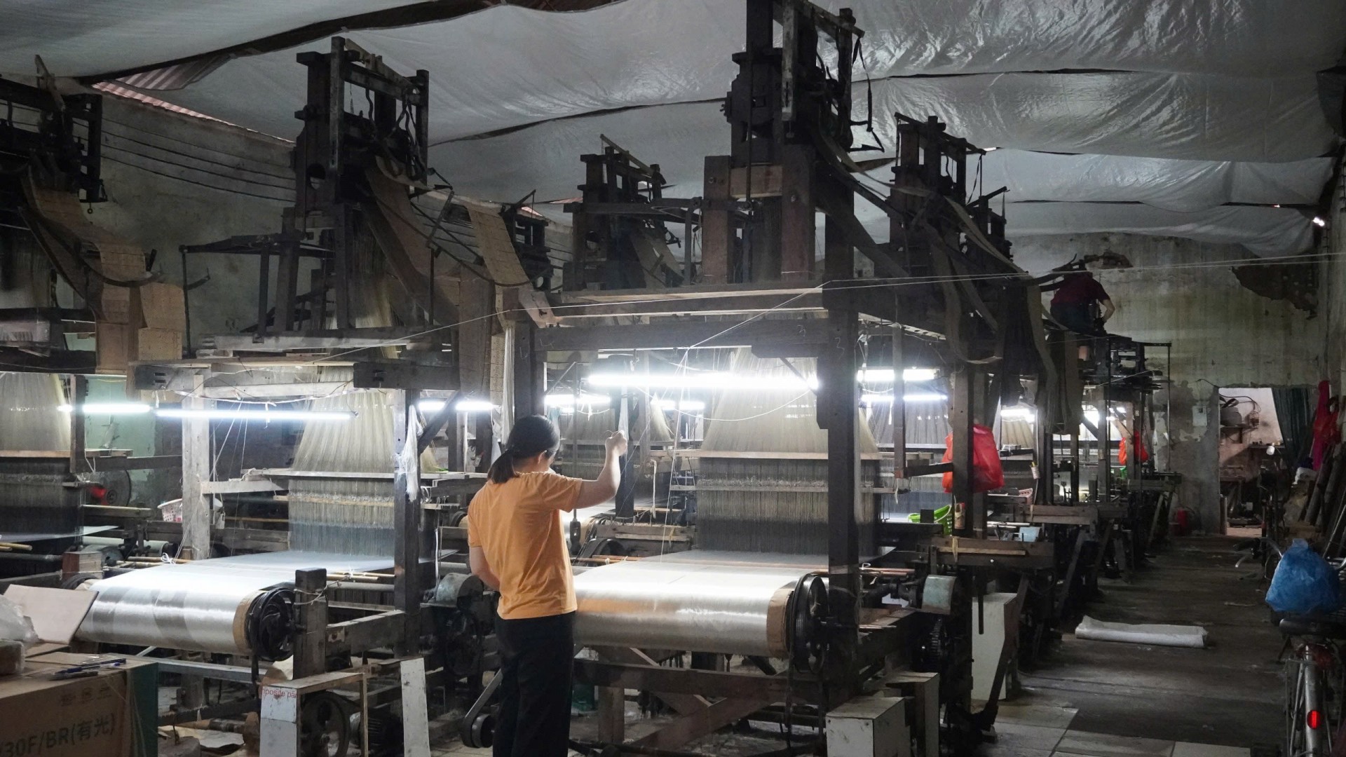 Nhờ cơ chế liên kết này, vùng nguyên liệu của làng nghề được duy trì ổn định, Nhờ cơ chế liên kết này, vùng nguyên liệu của làng nghề được duy trì ổn định,