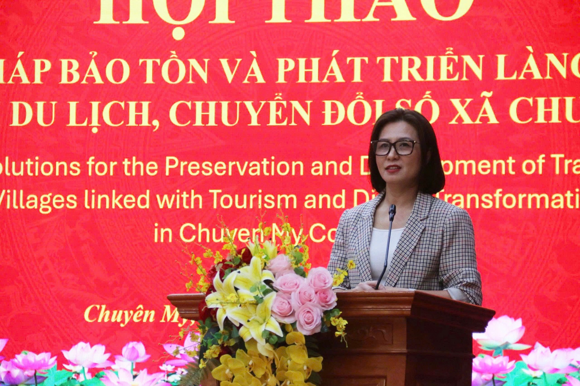 Bà Nguyễn Thị Hoàng Yến – Phó Cục trưởng Cục Kinh tế hợp tác và Phát triển nông thôn khẳng định, xã Chuyên Mỹ thực sự là một “bảo tàng sống”, lưu giữ những giá trị lịch sử và văn hóa làng nghề hàng nghìn năm.